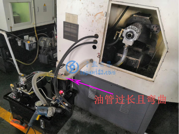 數控車床回轉油缸漏油原因分析及解決方案